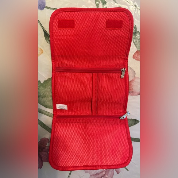 Pink Minnie Mouse Pouch - Picture 4 of 4